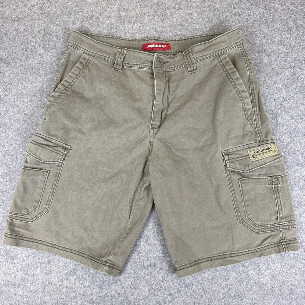 UNIONBAY Men's Cargo Shorts Size 34 Olive Green Stretch Cotton Twill Hiking Camp